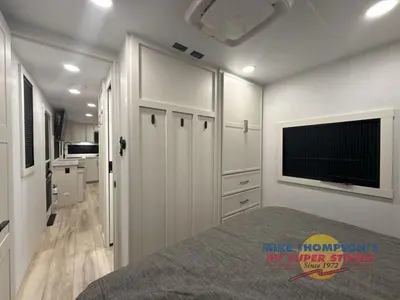 2026 Brinkley Model I photo 36