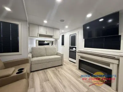 2026 Brinkley Model I photo 20