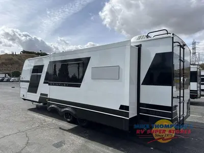 2026 Brinkley Model I photo 13