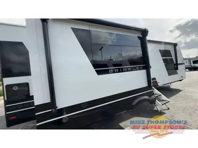 2026 Brinkley Model I photo 7