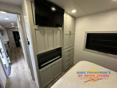 2025 Brinkley Model Z Air photo 26