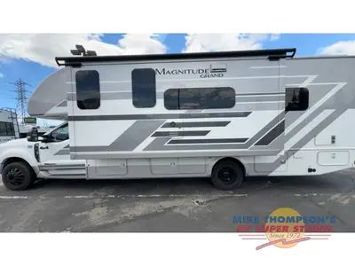 2026 Thor Motor Coach Magnitude GRAND photo 4