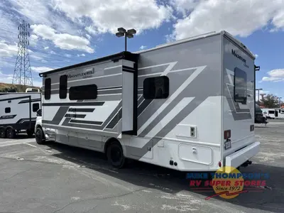 2026 Thor Motor Coach Magnitude GRAND photo 13