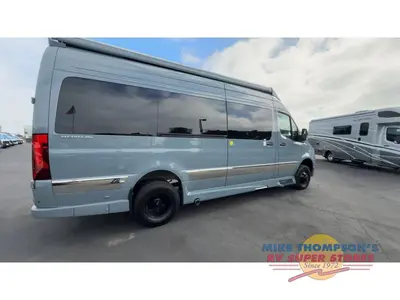 2027 Grech RV Vacanza-ion 22 AWD photo 8