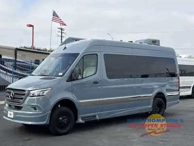 2027 Grech RV Vacanza-ion 22 AWD photo 11