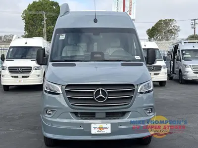 2027 Grech RV Vacanza-ion 22 AWD photo 10