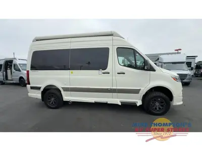 2027 Grech RV Turismo-ion AWD photo 9