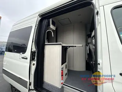 2027 Grech RV Turismo-ion AWD photo 17