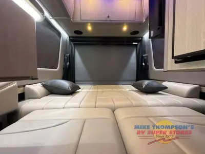 2027 Grech RV Turismo-ion AWD photo 28