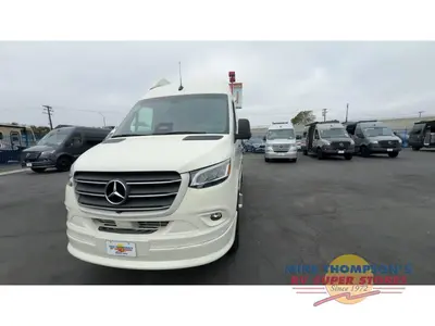 2027 Grech RV Turismo-ion AWD photo 3