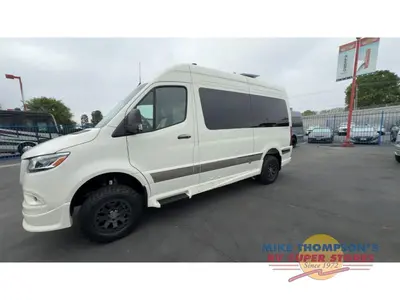 2027 Grech RV Turismo-ion AWD photo 4