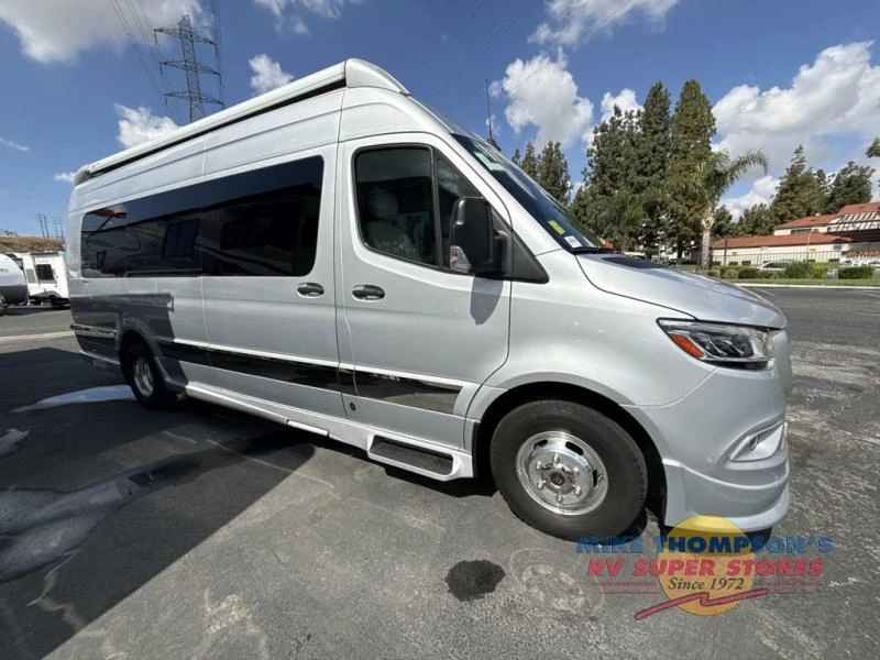 2021 Grech RV Strada exterior