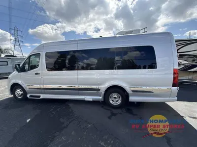 2021 Grech RV Strada photo 9