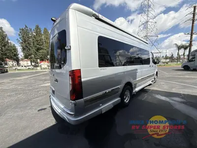 2021 Grech RV Strada photo 6