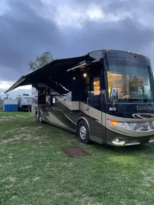 2018 NEWMAR LONDON AIRE photo 3