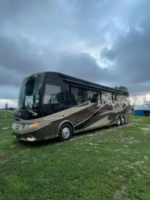 2018 NEWMAR LONDON AIRE photo 2