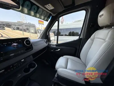 2025 Grech RV Terreno-ion AWD photo 20