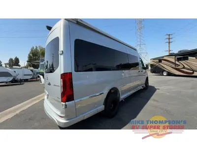 2025 Grech RV Terreno-ion AWD photo 8