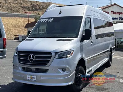 2025 Grech RV Terreno-ion AWD photo 11