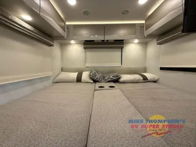 2026 Thor Motor Coach Vegas photo 31