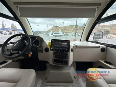 2026 Thor Motor Coach Vegas photo 17