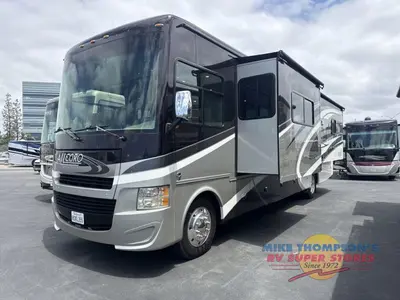 2016 Tiffin Motorhomes Allegro photo 7
