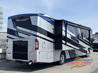 2026 Thor Motor Coach Palazzo GT photo 14