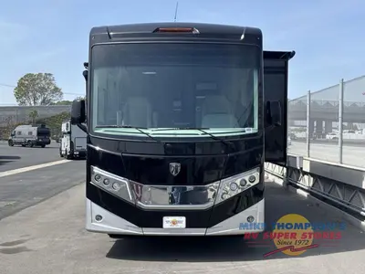 2026 Thor Motor Coach Palazzo GT photo 10