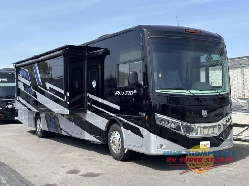 2026 Thor Motor Coach Palazzo GT exterior