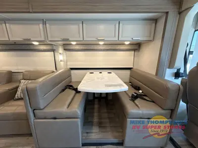 2026 Thor Motor Coach Palazzo GT photo 28