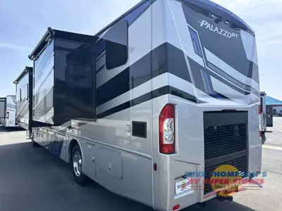 2026 Thor Motor Coach Palazzo GT photo 12