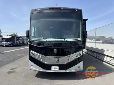 2026 Thor Motor Coach Palazzo GT photo 3