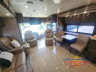 2018 Tiffin Motorhomes Allegro RED photo 22