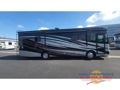 2018 Tiffin Motorhomes Allegro RED photo 3