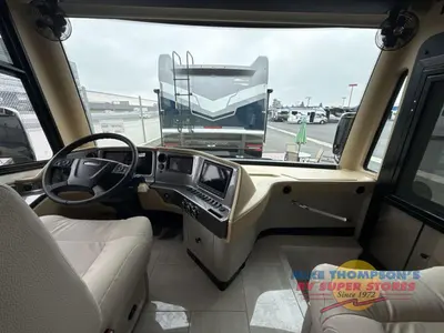 2026 Tiffin Motorhomes Phaeton photo 17