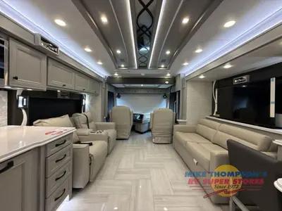 2026 Tiffin Motorhomes Phaeton photo 24