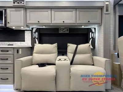2026 Tiffin Motorhomes Phaeton photo 26