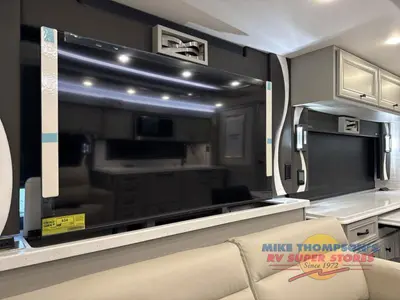 2026 Tiffin Motorhomes Phaeton photo 27