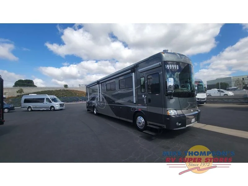 2009 Itasca Horizon exterior