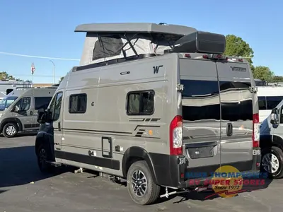 2026 Winnebago Solis photo 13