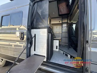 2026 Winnebago Solis photo 17