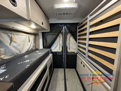 2026 Winnebago Solis photo 31