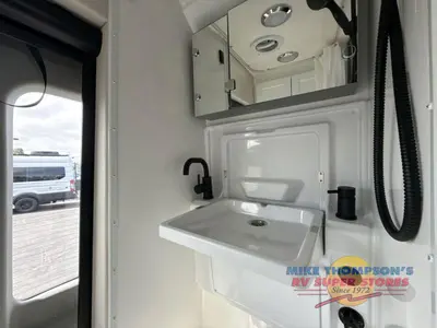 2026 Coachmen RV Beyond photo 31