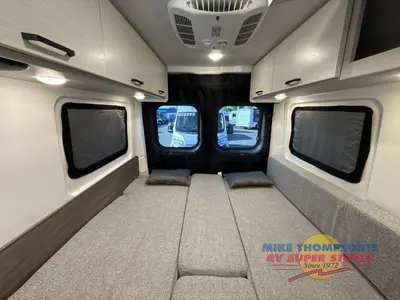 2026 Thor Motor Coach Sequence Sport photo 29
