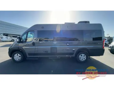 2026 Thor Motor Coach Sequence Sport photo 5