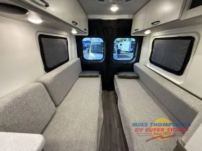2026 Thor Motor Coach Sequence Sport photo 27