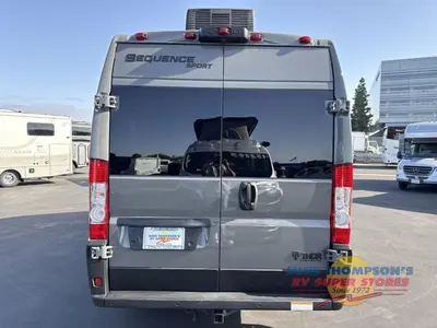 2026 Thor Motor Coach Sequence Sport photo 14
