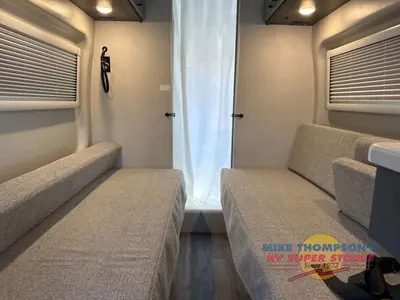 2026 Thor Motor Coach Palladium photo 25