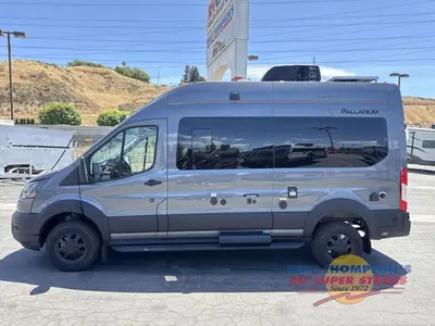 2026 Thor Motor Coach Palladium photo 12