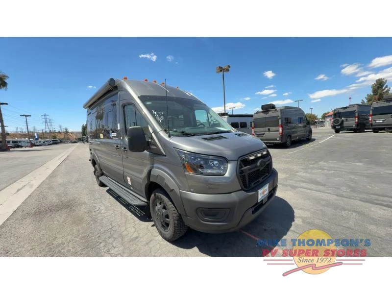 2026 Thor Motor Coach Palladium exterior